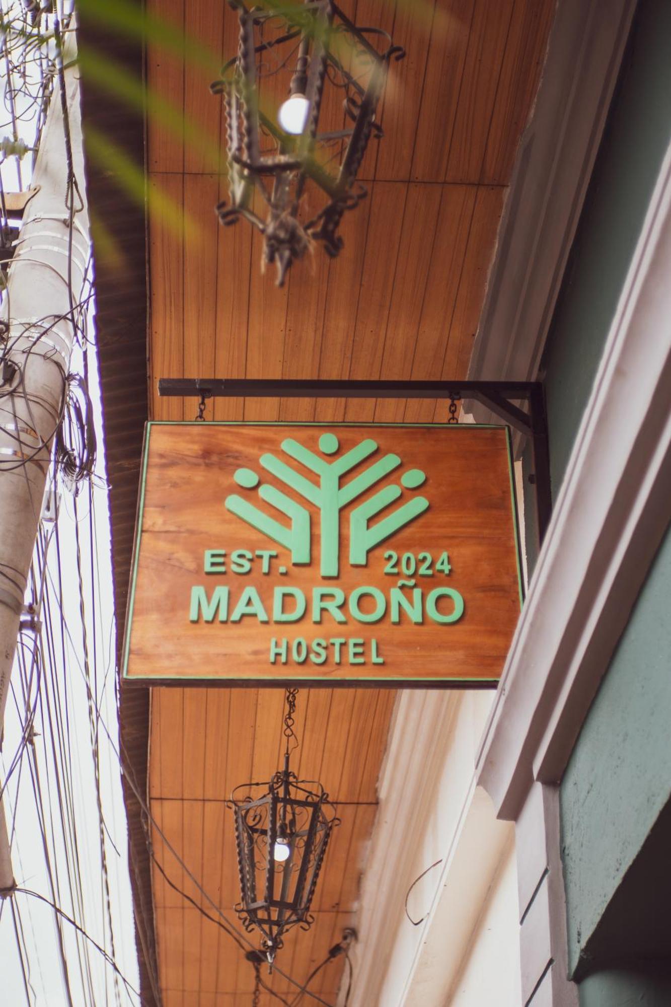 Madrono Hostel León Екстериор снимка